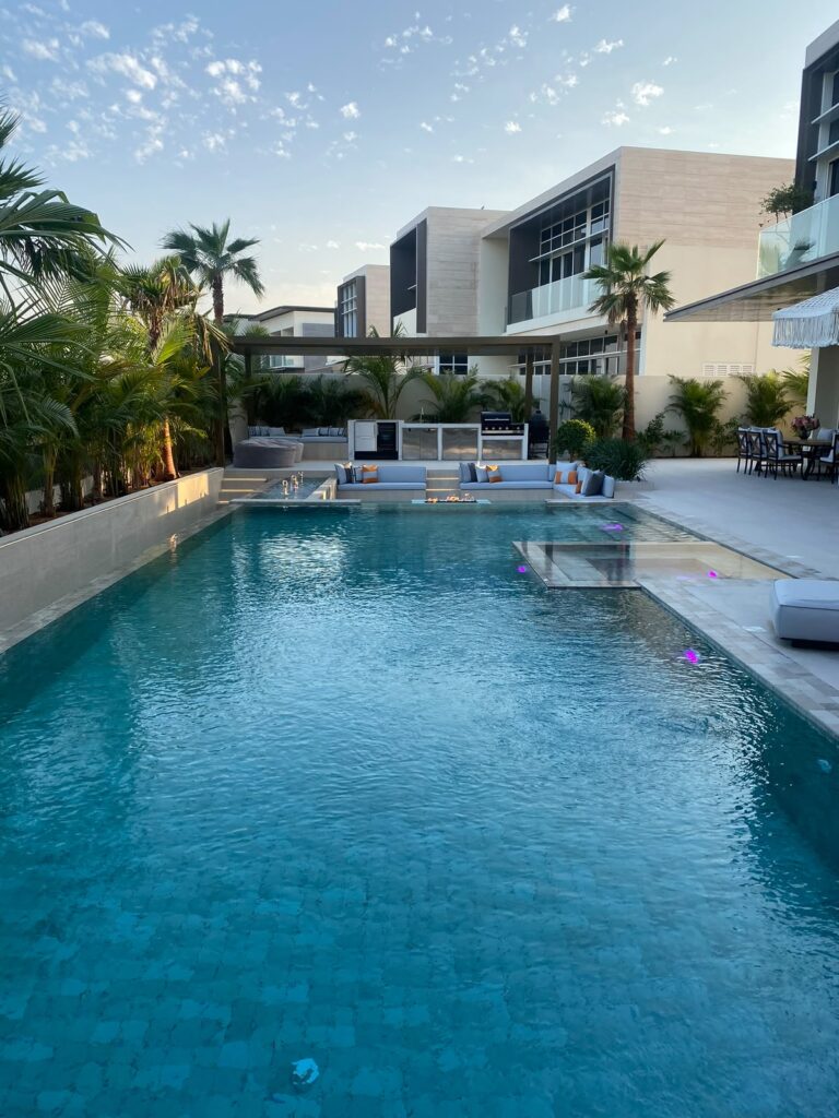 Dubai Hills – Golf Place